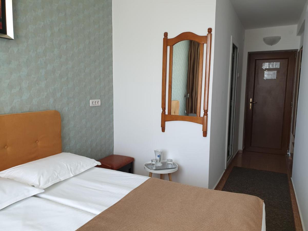 Ovidiu Hotel Mamaia
